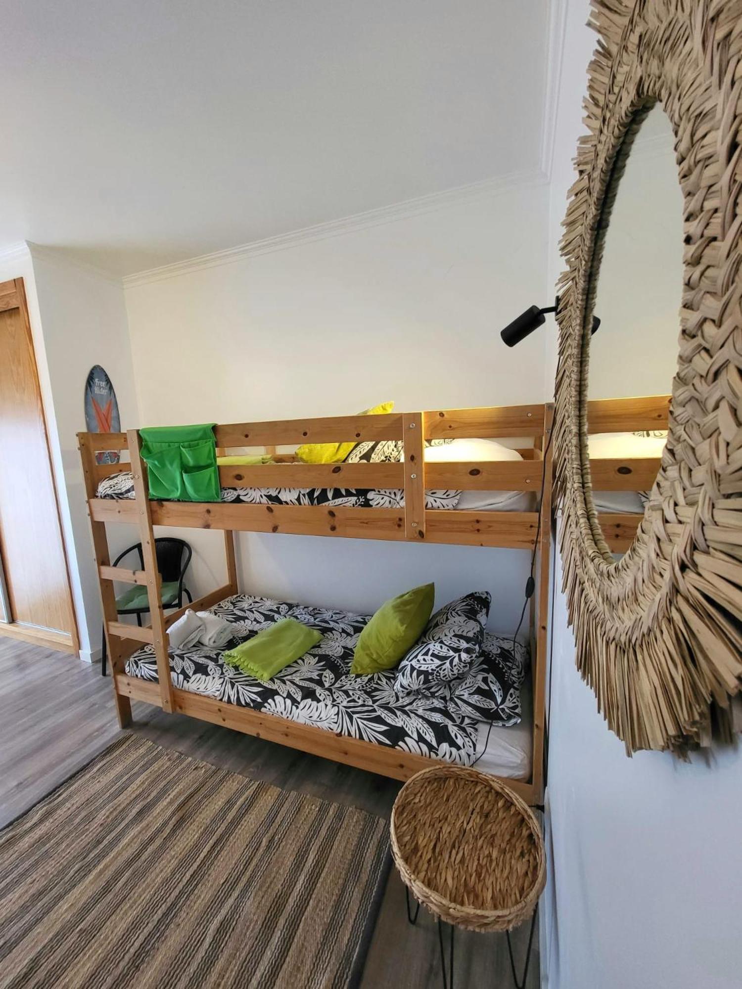 Alex Surf Hostel Baleal Kültér fotó