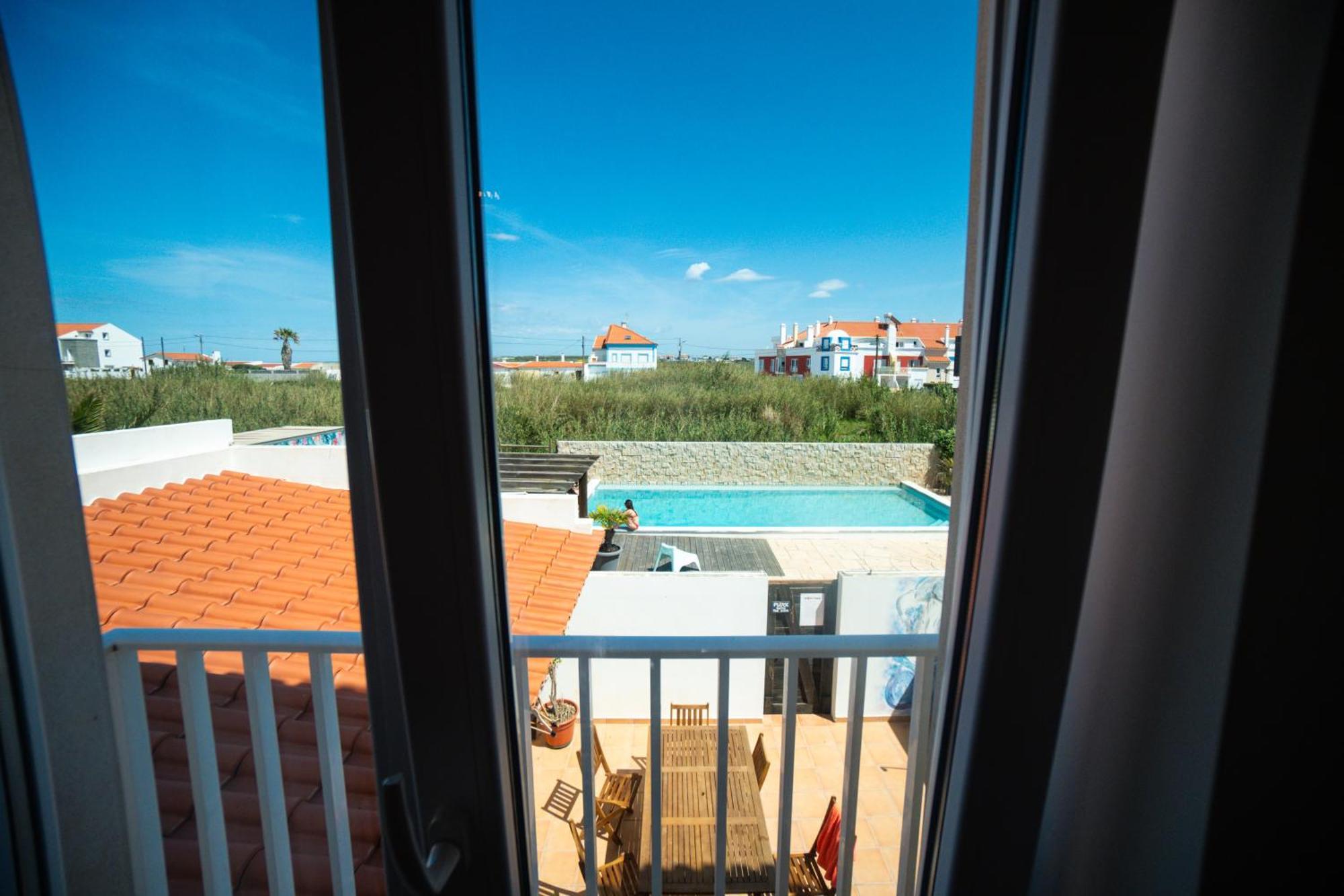 Alex Surf Hostel Baleal Kültér fotó