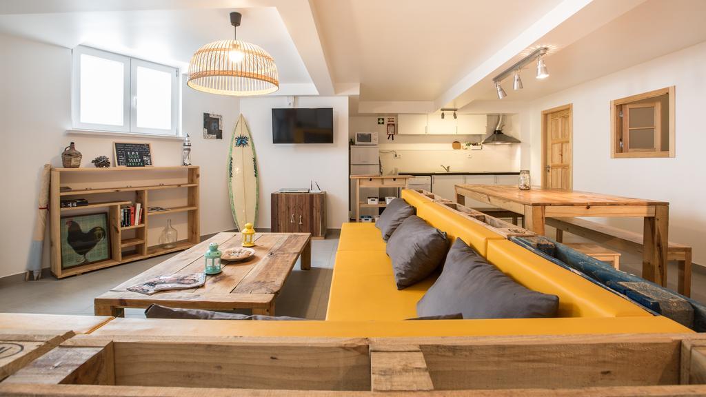 Alex Surf Hostel Baleal Kültér fotó